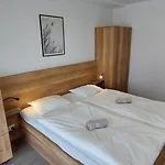 Apartment Silver Varga